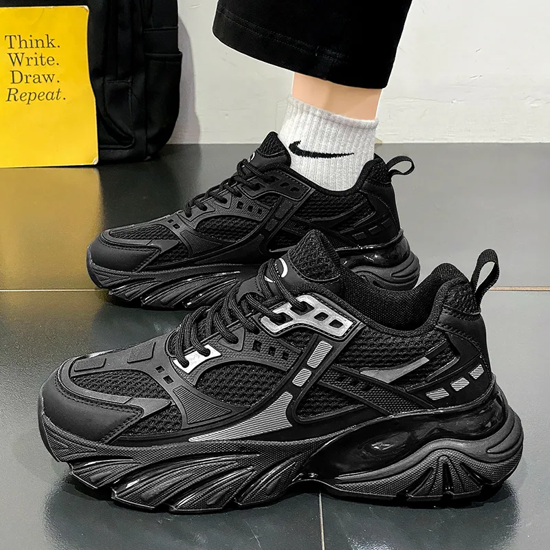 Bull Charm Slip Resistant Low Top Chunky Sneakers Men's-14