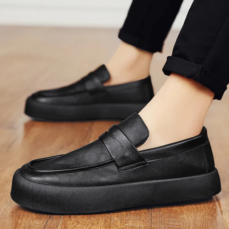 Bull charm Loafers Men-4