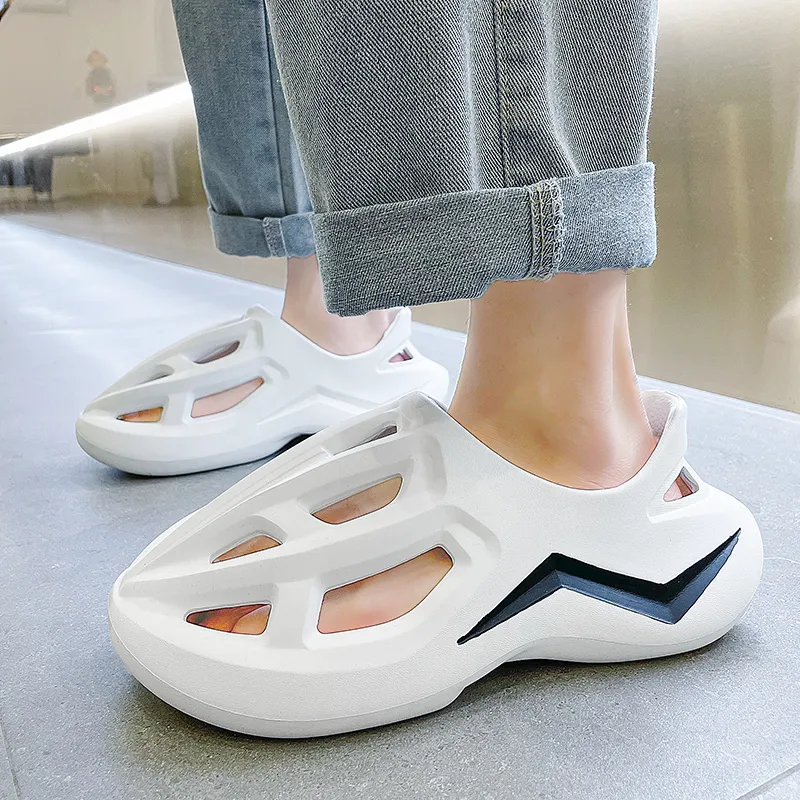 Bull charm Clogs Unisex-5