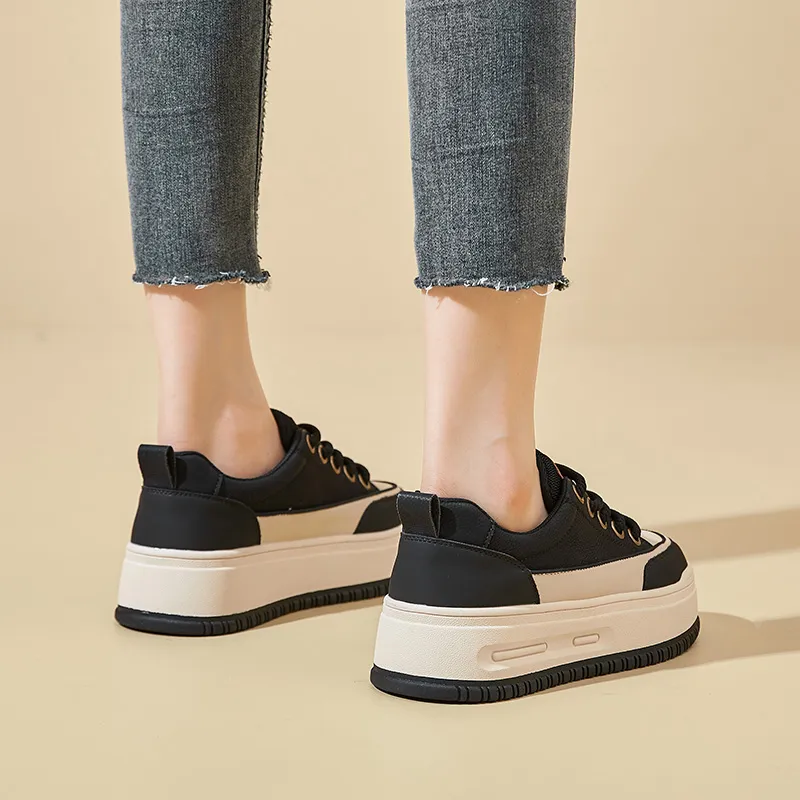 Bull Charm Abrasion-Resistant Slip-Resistant Low-Top Skateboard Shoes Women's-5