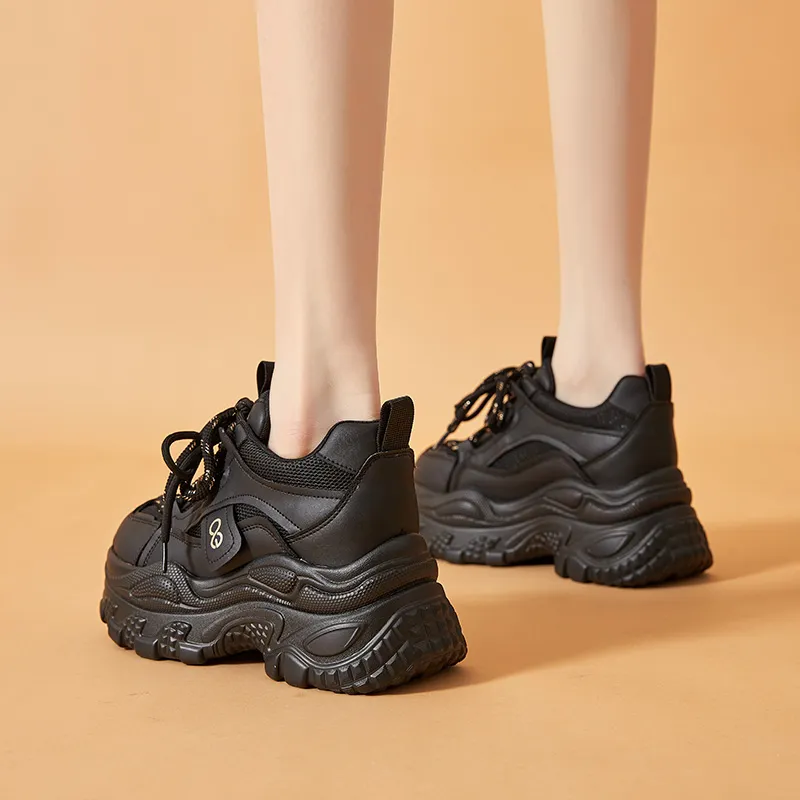 Bull Charm Abrasion Resistant Low Top Chunky Sneakers Women's-3