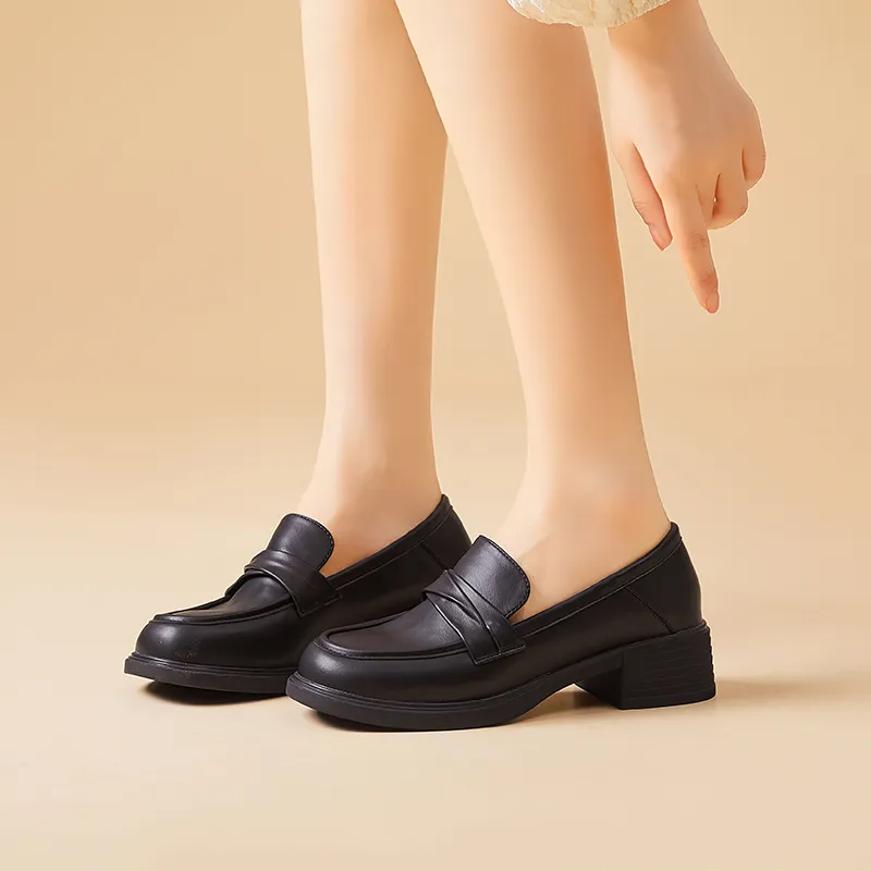 Bull Charm Loafers 4cm Women's Black-1