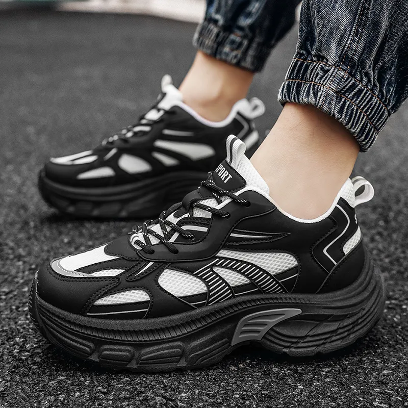 Bull Charm Slip Resistant Low Top Chunky Sneakers Men's-14
