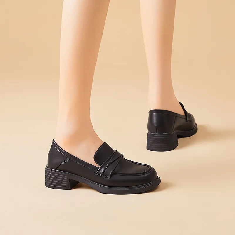 Bull Charm Loafers 4cm Women's Black-5