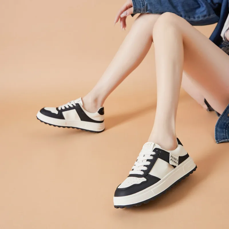Bull Charm Abrasion Resistant Low Top Casual Shoes Women's-8