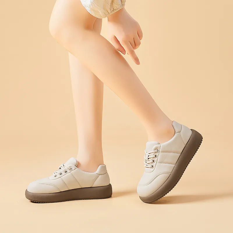 Bull Charm Low-Top Casual Shoes Women's-8