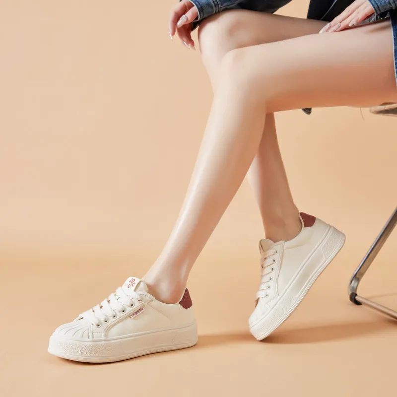 Bull Charm Low-Top Skateboard Shoes Women's-9