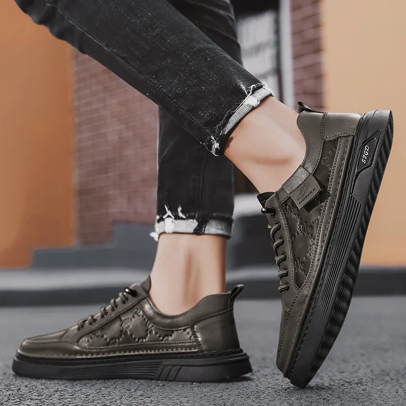 Bull charm Skateboard Shoes Men Low Top Black/Khaki-7