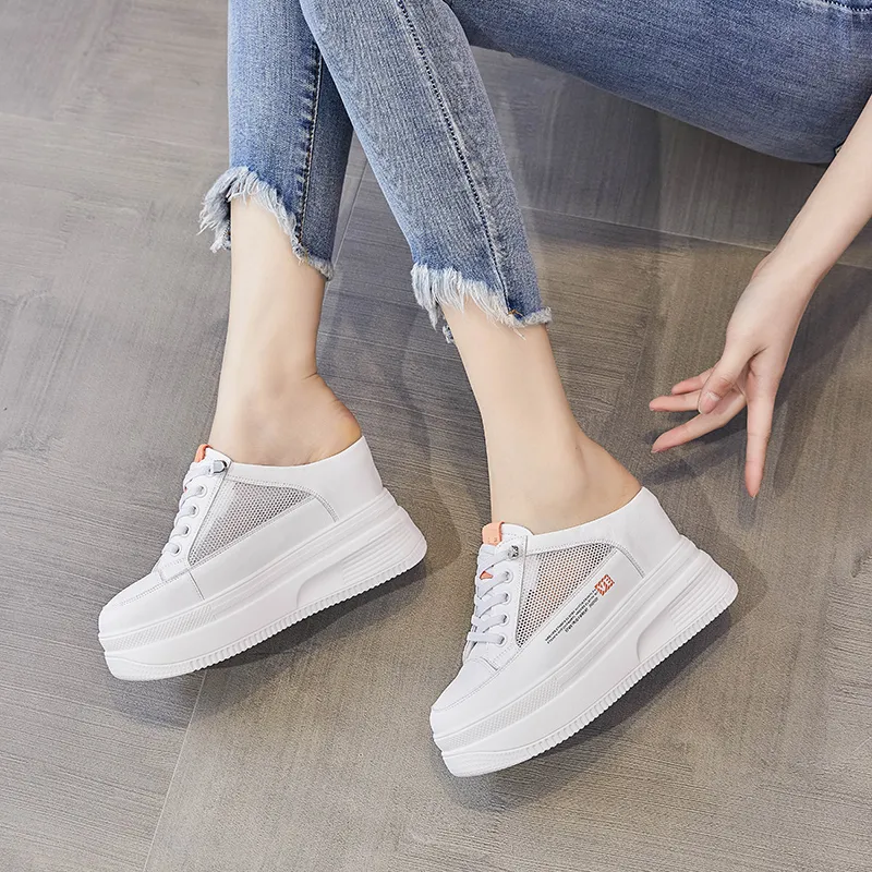 Bull Charm Slip Resistant Wrap toe Slippers Women's-2