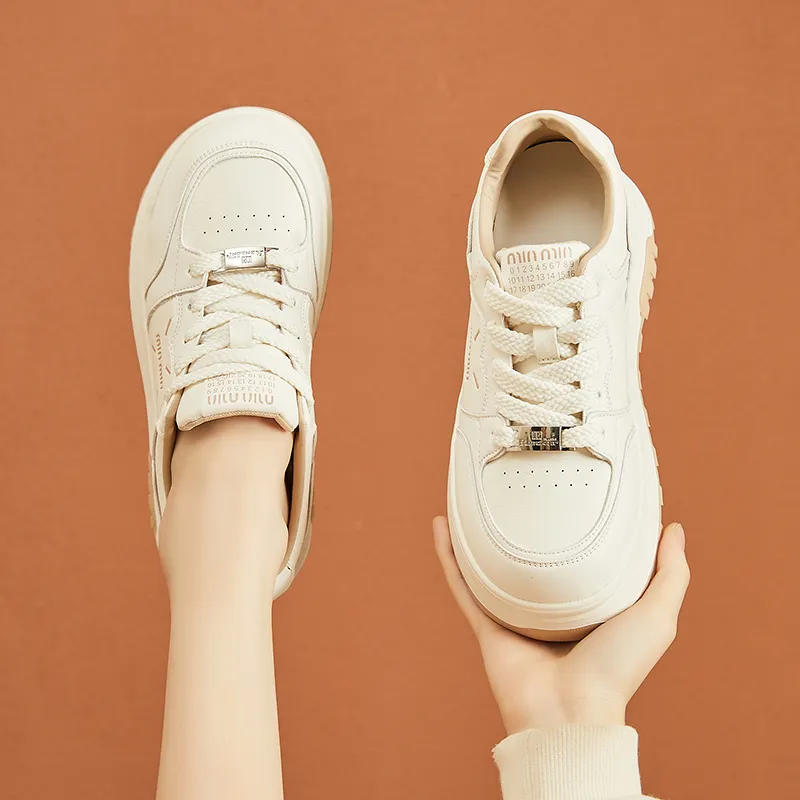 Bull Charm Low Top Casual Shoes Women's-7