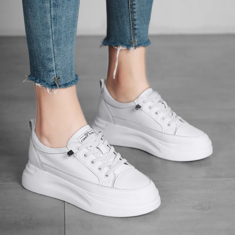 Bull Charm Abrasion Resistant Low Top Skateboard Shoes Women's-7