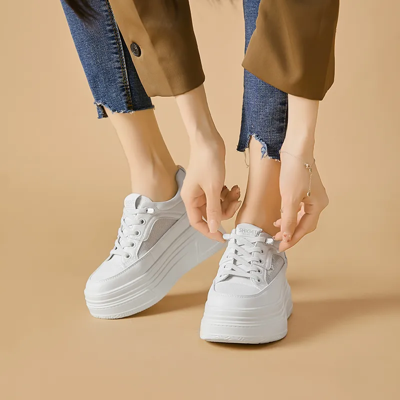 Bull Charm Breathable Low-Top Skateboard Shoes Women's-4