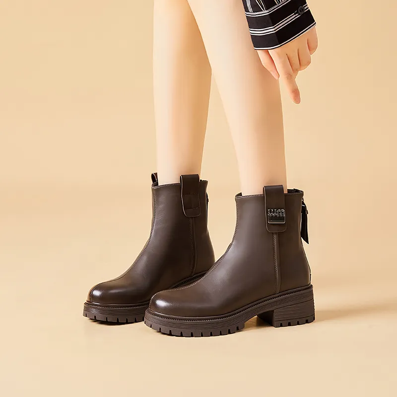 Bull charm Ankle Boots Women's Black/Brown-9