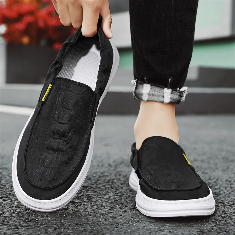 Bull charm Men's Casual Shoes Men Low Top-1