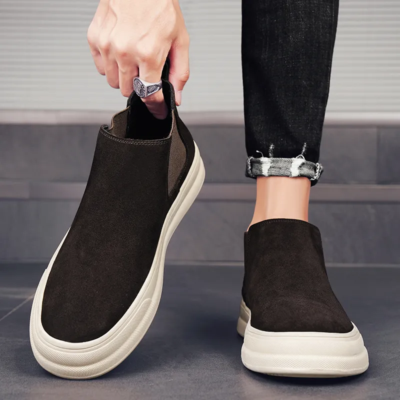 Bull Charm Short Chelsea Boots Men's-9