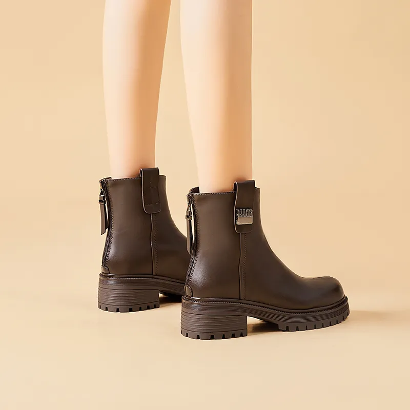 Bull charm Ankle Boots Women's Black/Brown-10