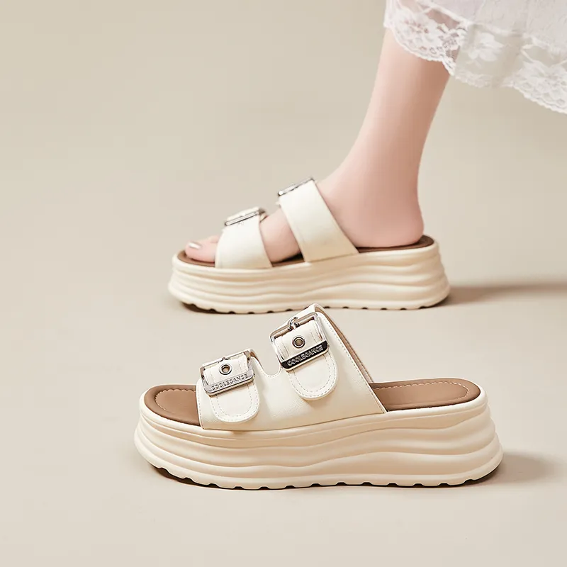 Bull Charm Rubber Sole Slide Slippers Women's-6