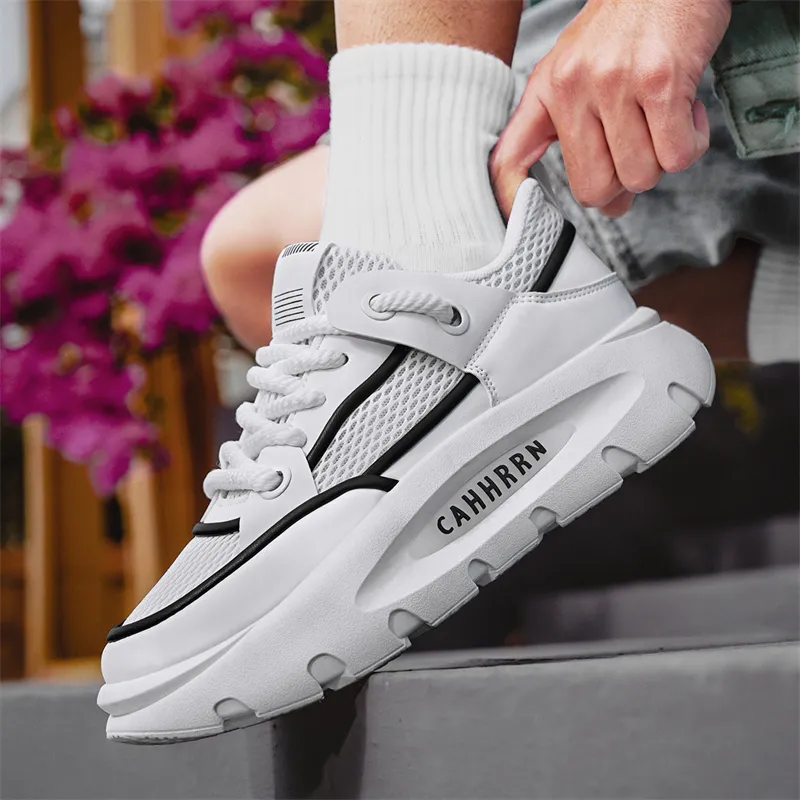 Bull Charm Slip Resistant Low Top Casual Shoes Men's-1