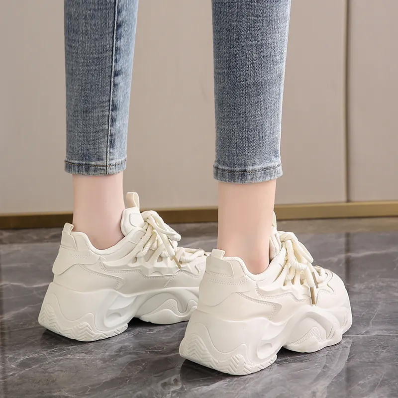 Bull Charm Durable Breathable Low-Top Chunky Sneakers Women's-8