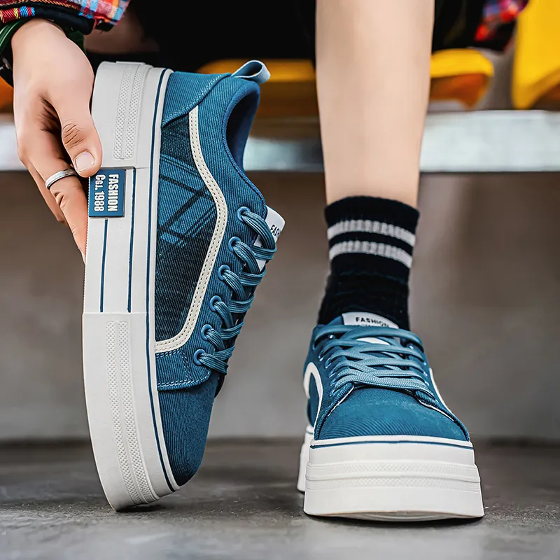 Bull Charm Skateboard Shoes Men's-17