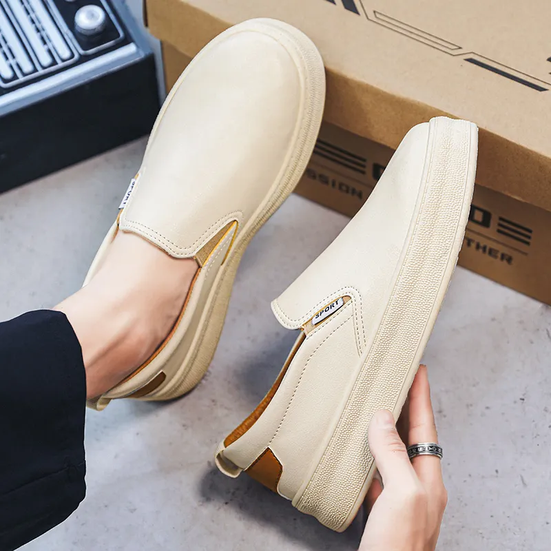 Bull charm Loafers Men Beige-5