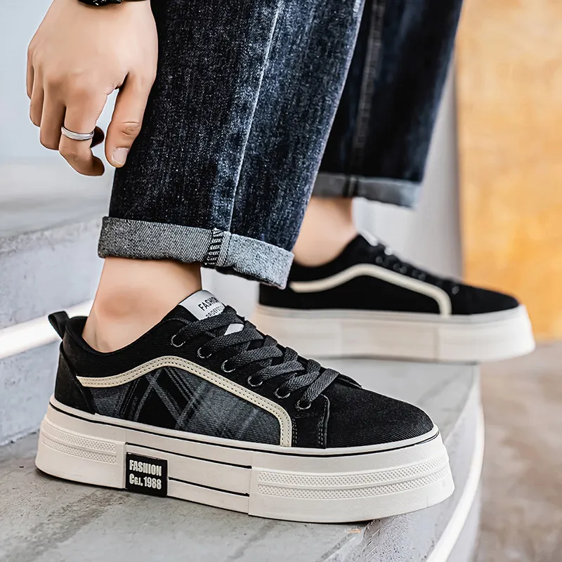 Bull Charm Skateboard Shoes Men's-11