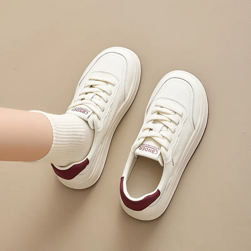 Bull Charm Low-Top Skateboard Shoes Women's-8