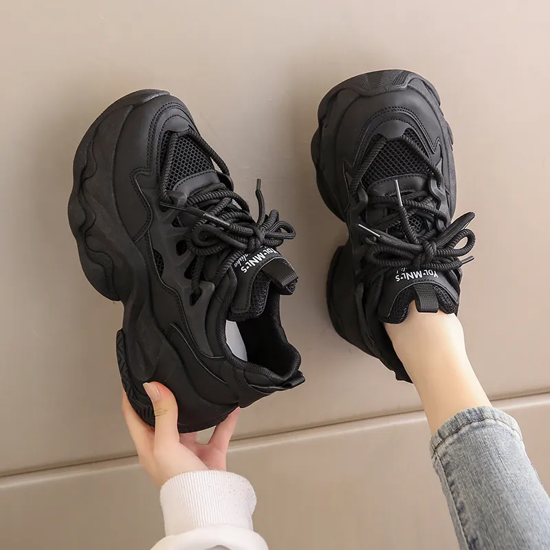 Bull Charm Durable Breathable Low-Top Chunky Sneakers Women's-3