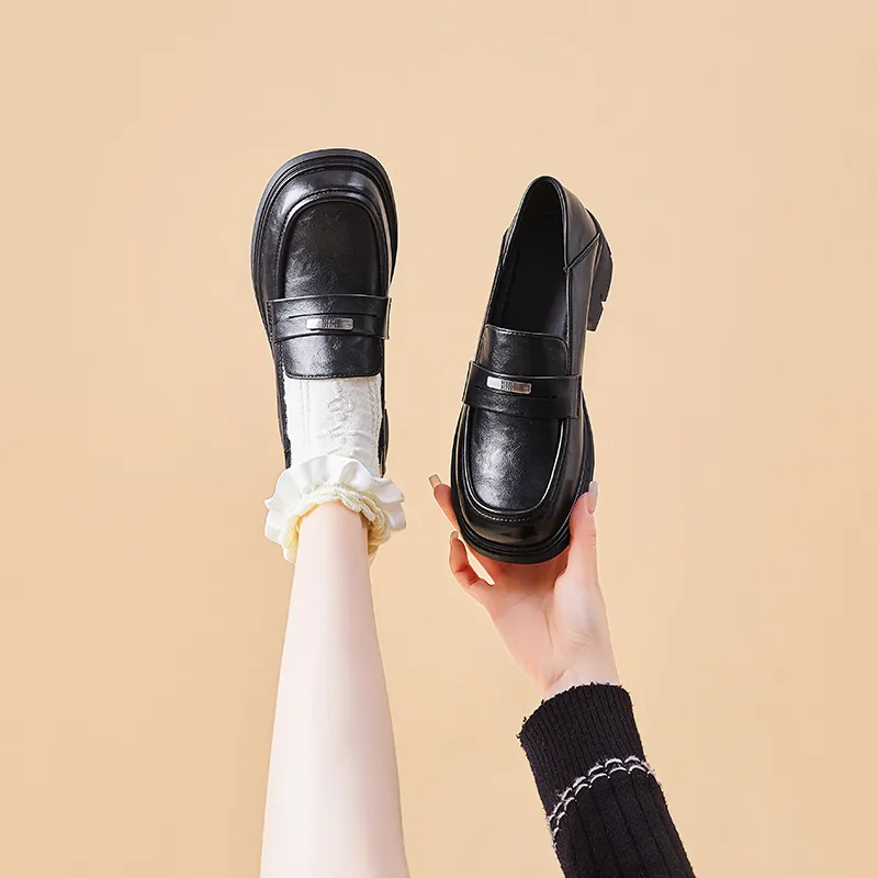 Bull Charm Loafers Women's Black-1