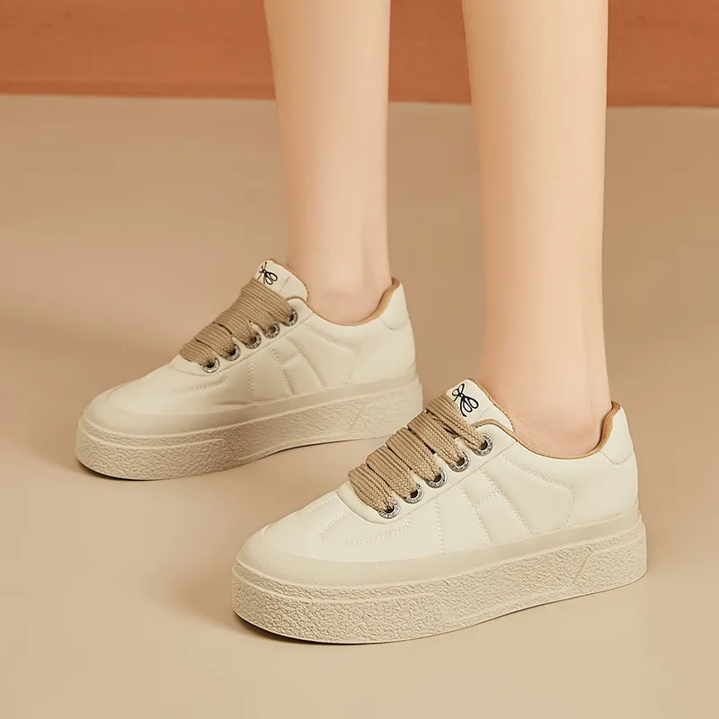 Bull Charm Low Top Skateboard Shoes Women's-7