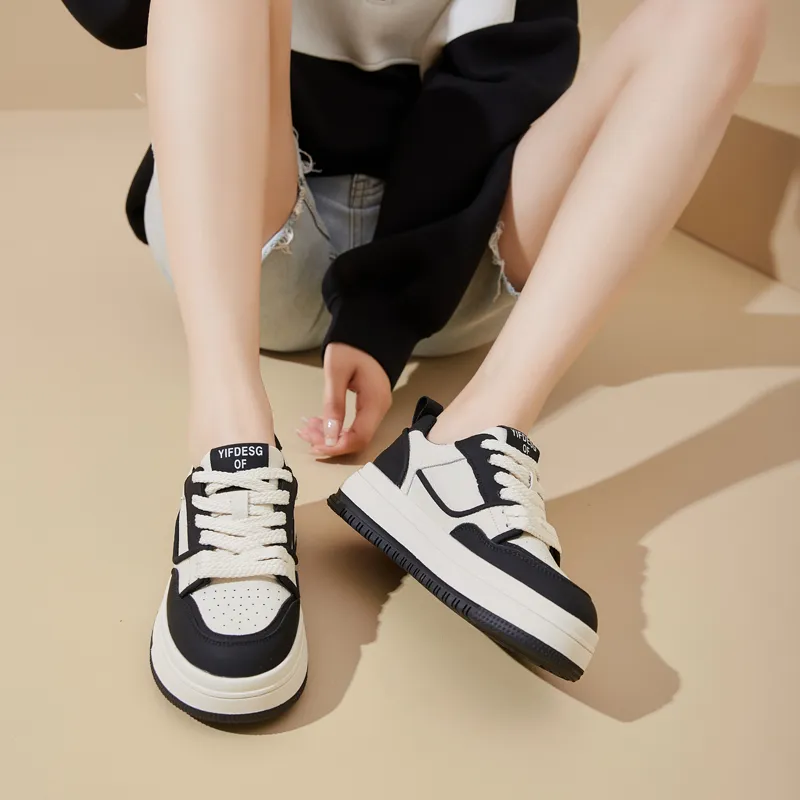 Bull Charm Abrasion Resistant Slip Resistant Low Top Skateboard Shoes Women's-4
