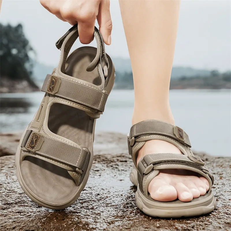 Bull charm Beach Sandals Men-3