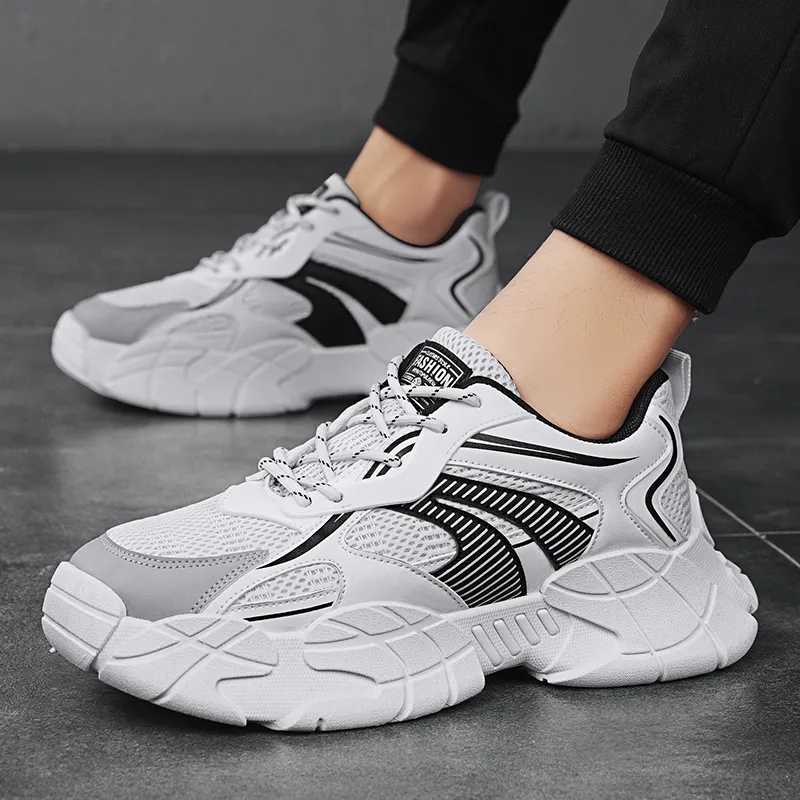 Bull Charm Low-Top Chunky Sneakers Men's-7