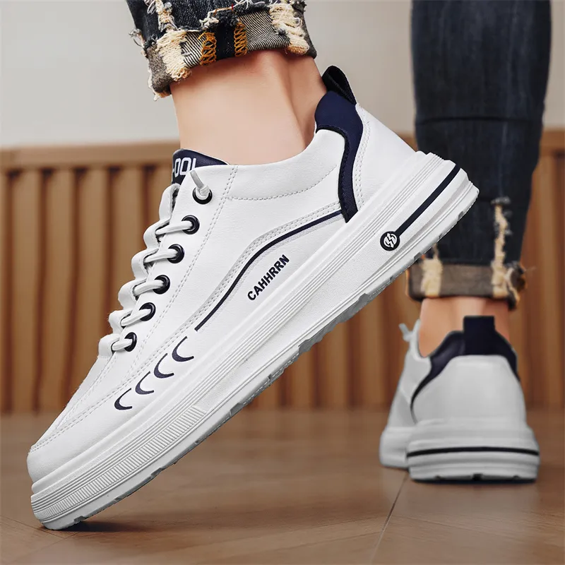 Bull Charm Low Top Casual Shoes Men's-9