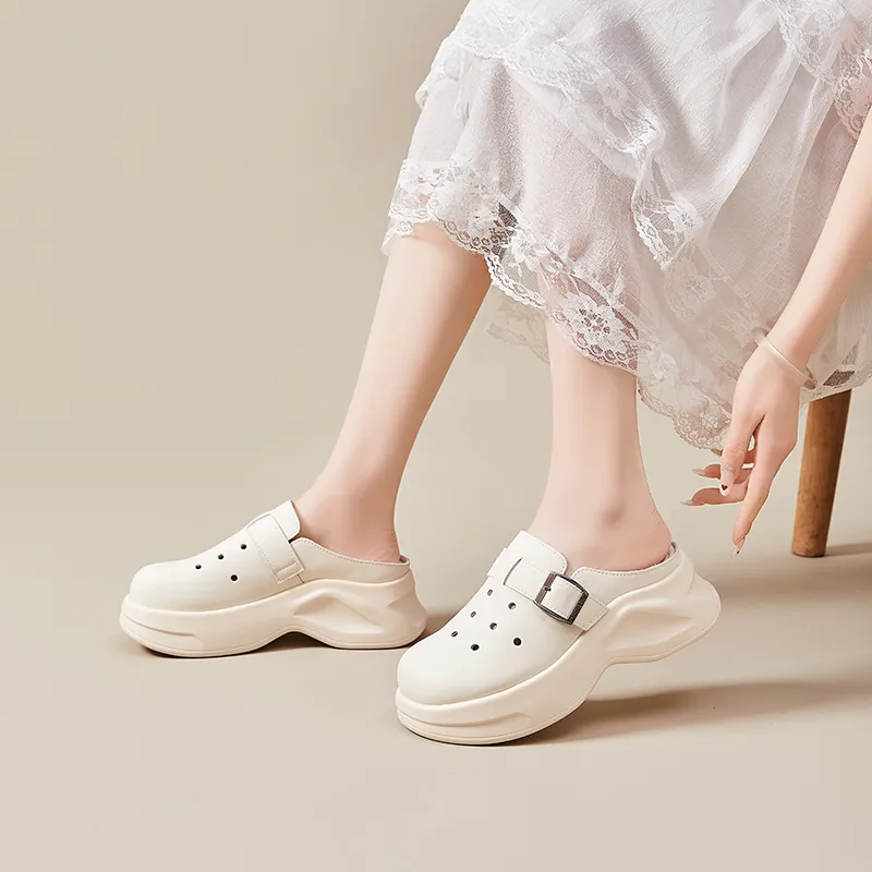 Bull Charm Wrap toe Slippers Women's-7