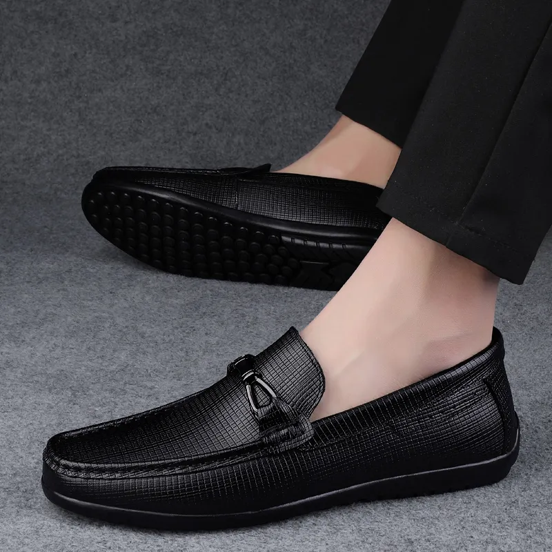 Bull charm Gommino Loafers Men White-1