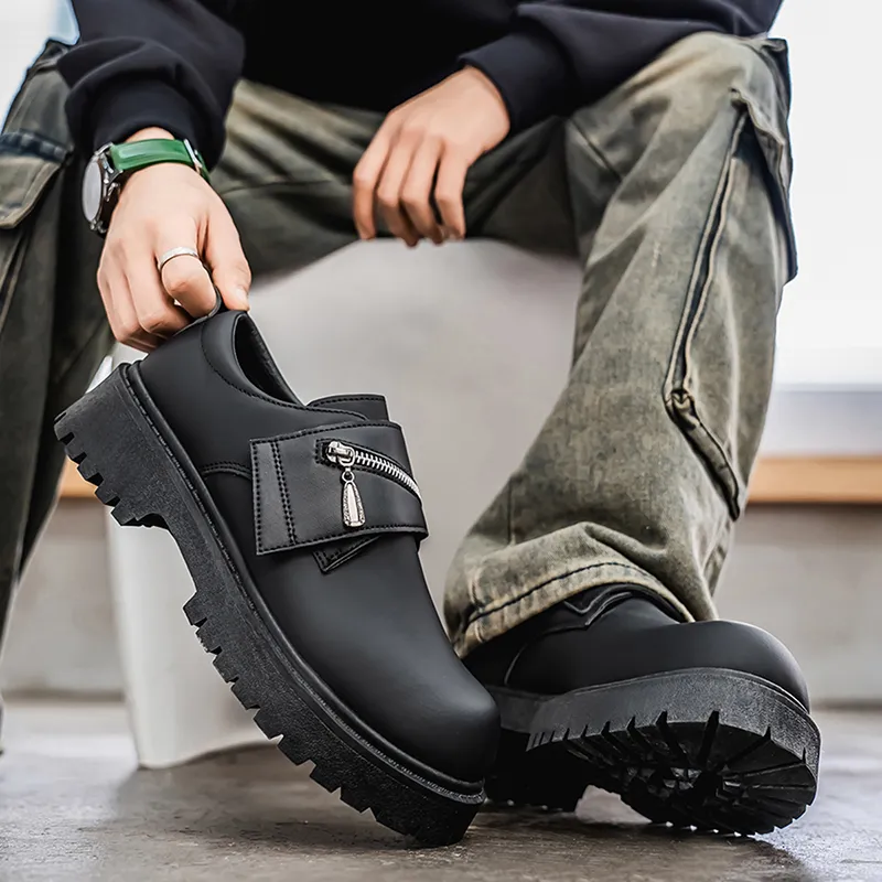 Bull Charm Casual Shoes Men's Black-1