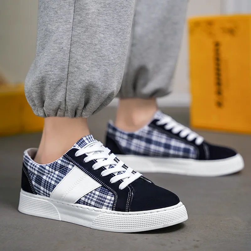 Bull charm Casual Shoes Men Low Top-4