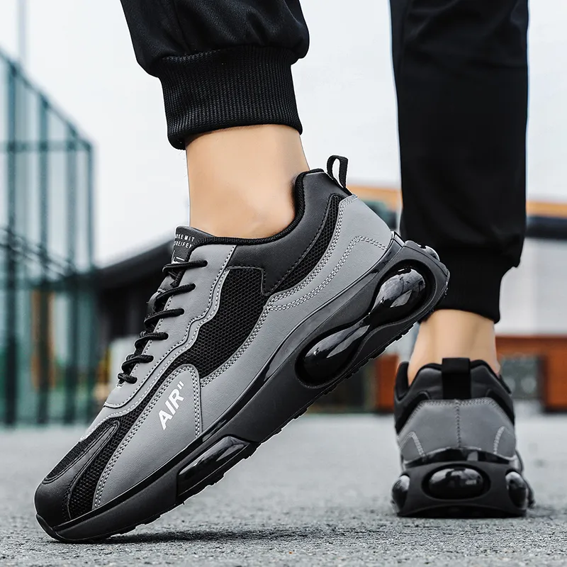 Bull Charm Slip Resistant Water Resistant Casual Shoes Men's Black-3