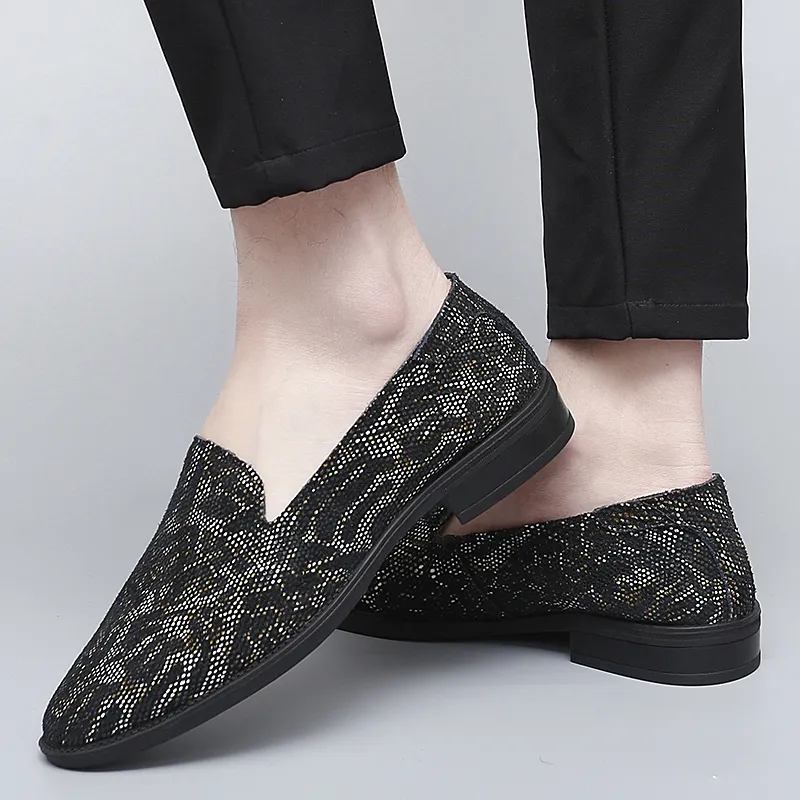 Bull charm Casual Shoes Men Low Top Black/Khaki-2