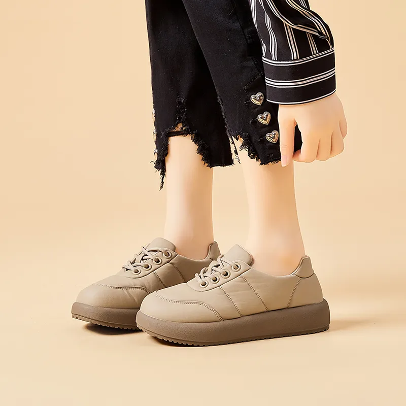 Bull Charm Low-Top Casual Shoes Women's-3