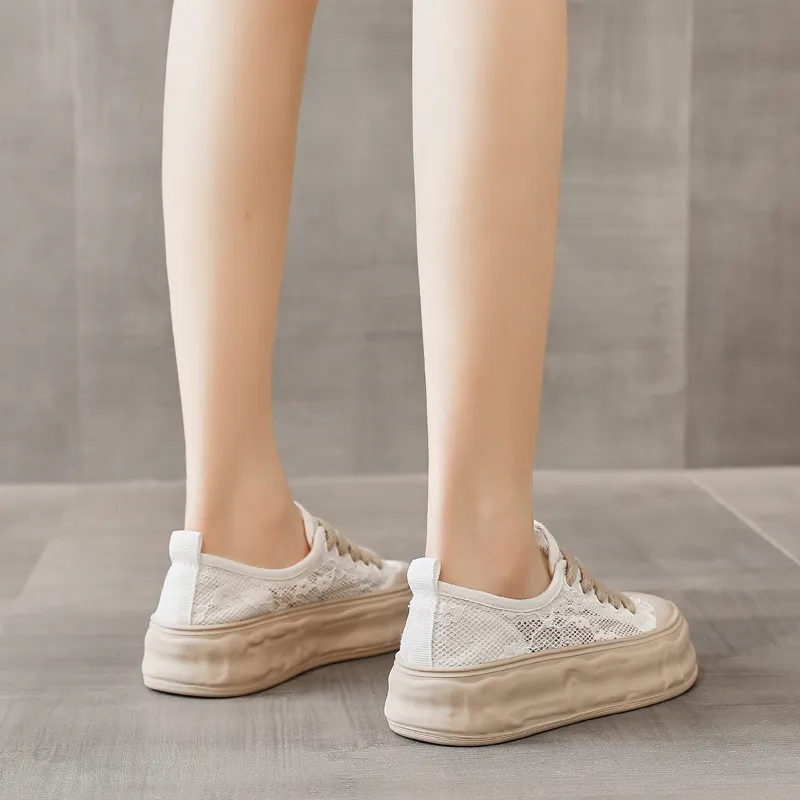 Bull Charm Anti Slip Wear Resistant Low Top Casual Shoes Women's-8