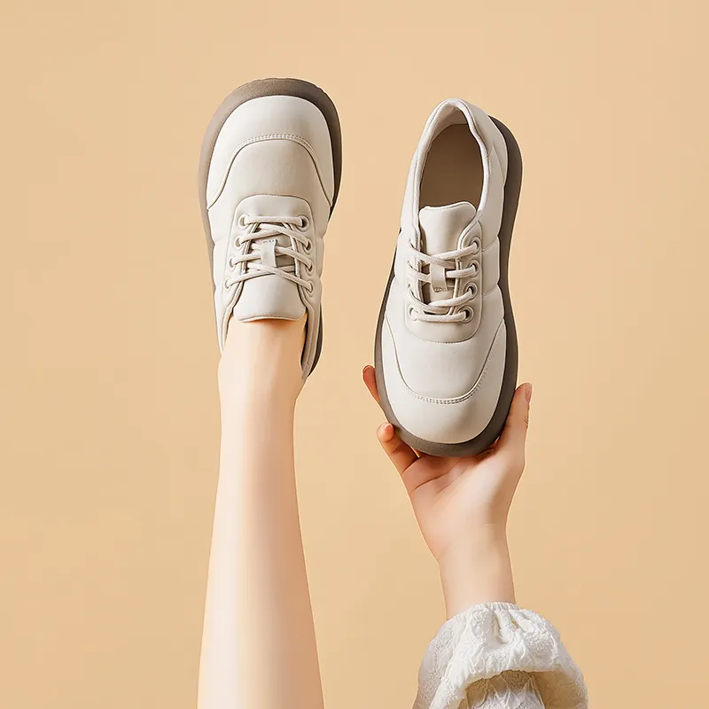 Bull Charm Low-Top Casual Shoes Women's-7