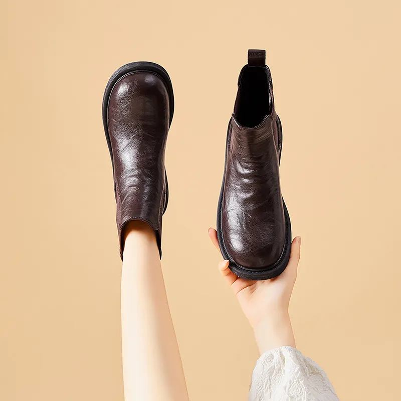 Bull Charm Short Chelsea Boots 4cm Women's-8