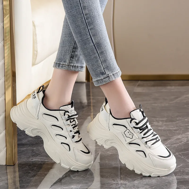Bull Charm Low-Top Chunky Sneakers Women's-3