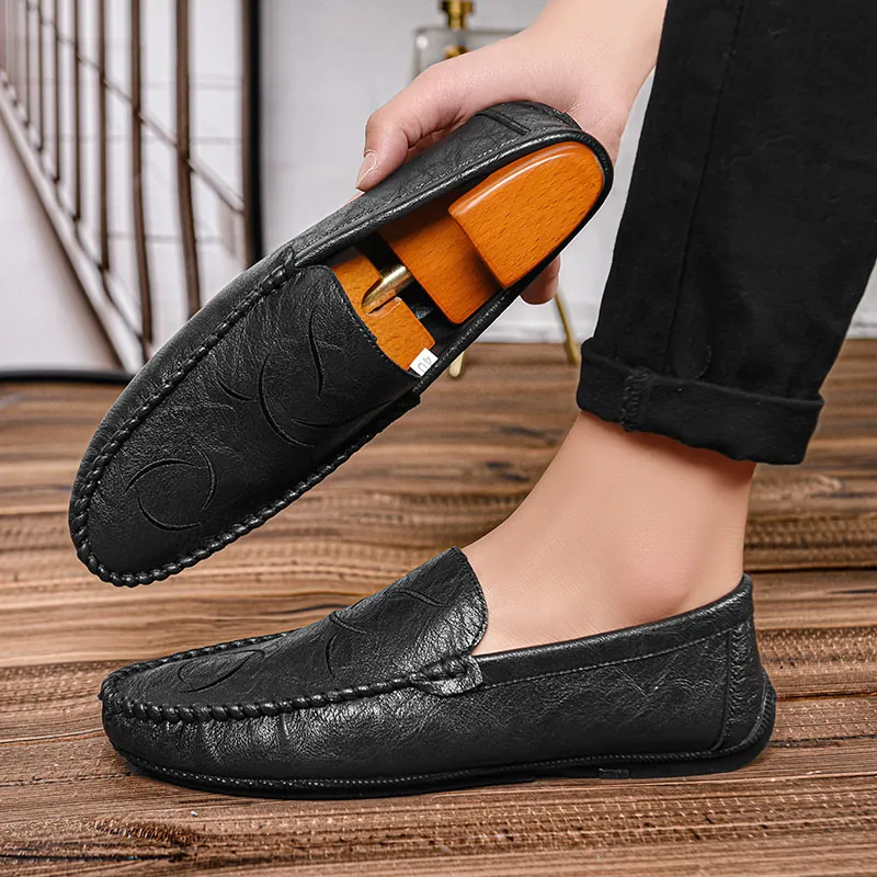 Bull charm Loafers Men Black/Brown/Gray-2