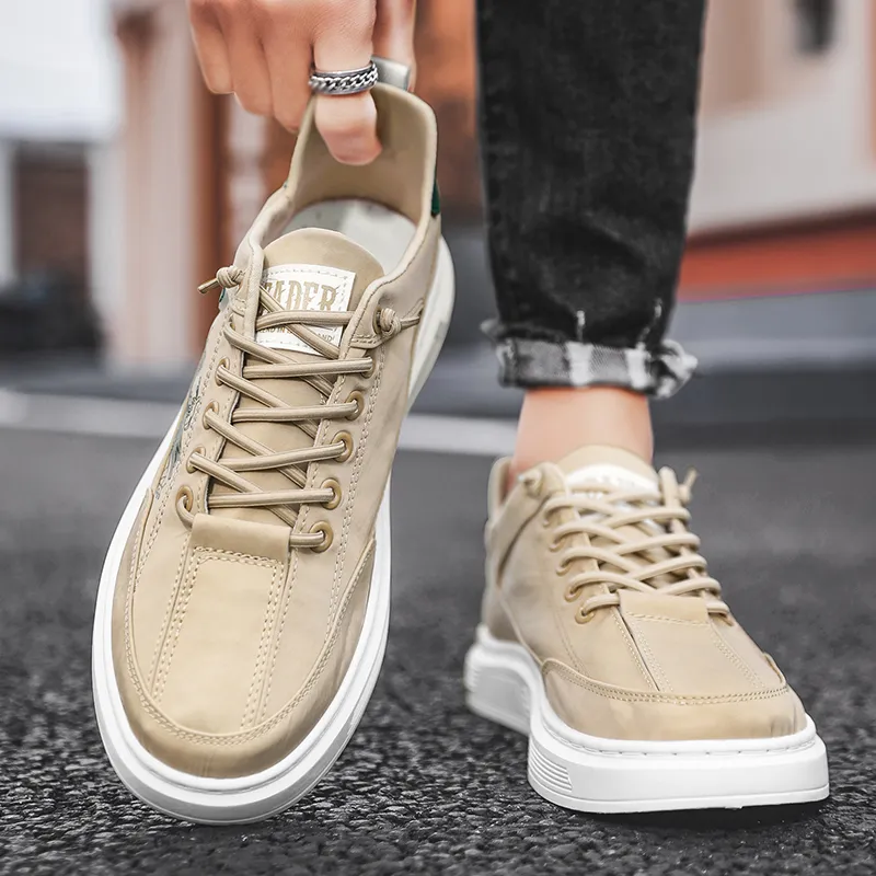 Bull Charm Low-Top Skateboard Shoes Men's-8