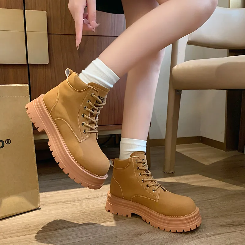 Bull Charm Short Martin Boot Women's-10