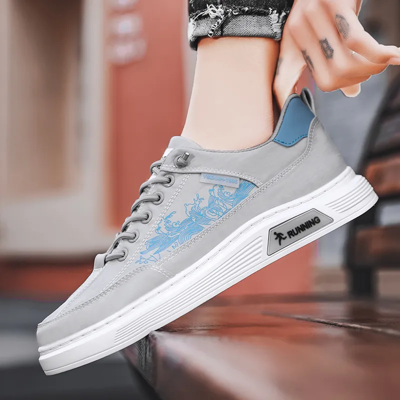 Bull Charm Low-Top Skateboard Shoes Men's-4