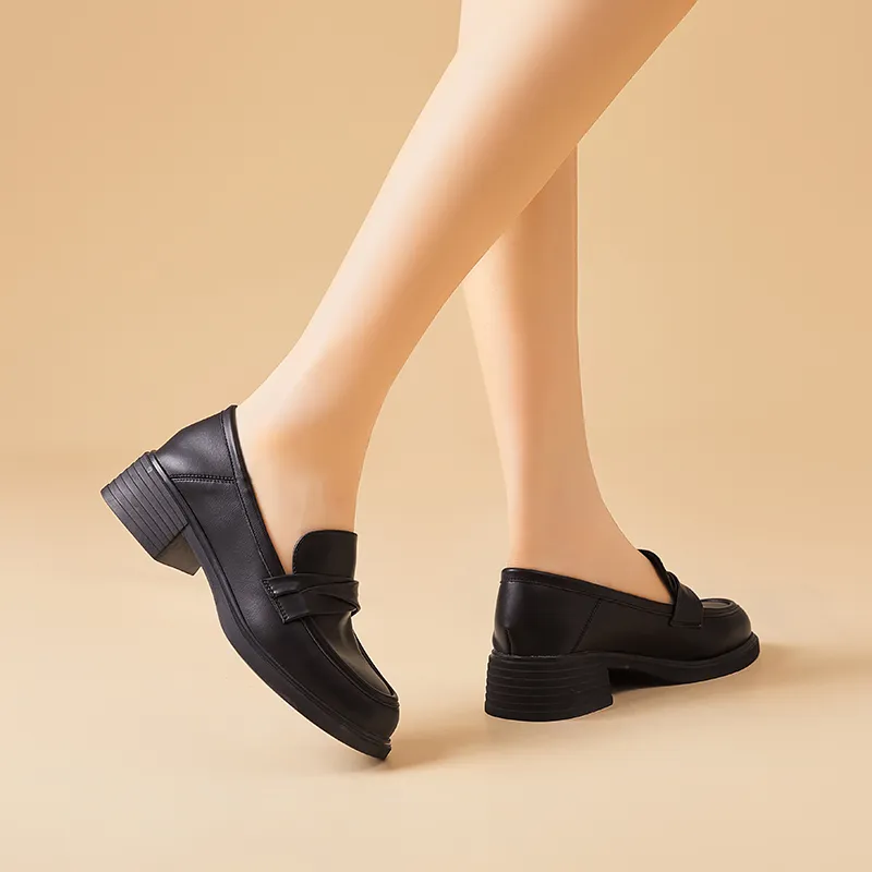 Bull Charm Loafers 4cm Women's Black-4